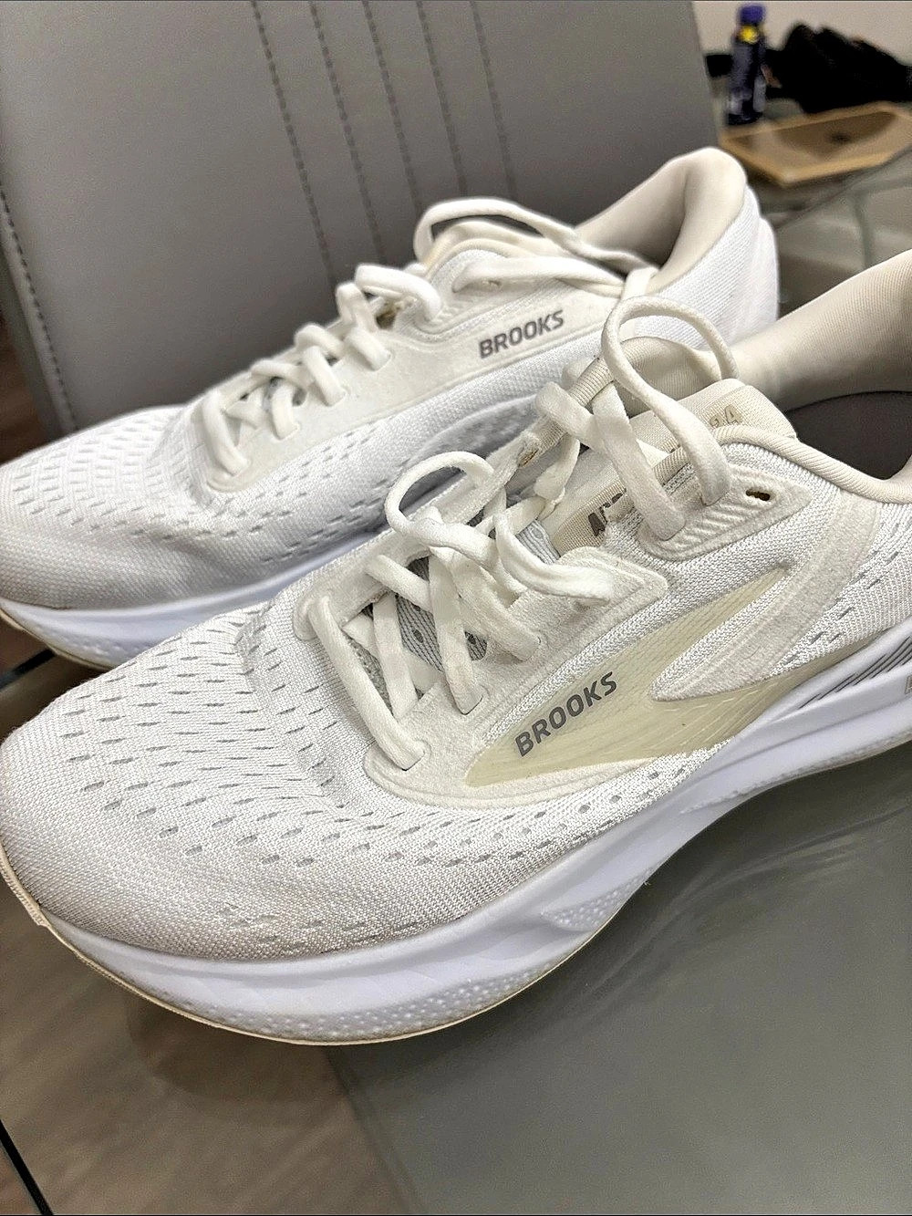 Brooks Ghost 15 Women's Athletic Shoes White US 8 NWT